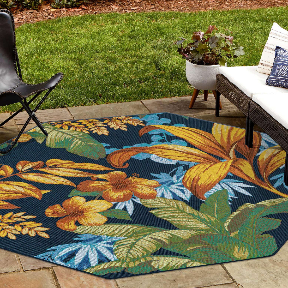 Outdoor Botanical