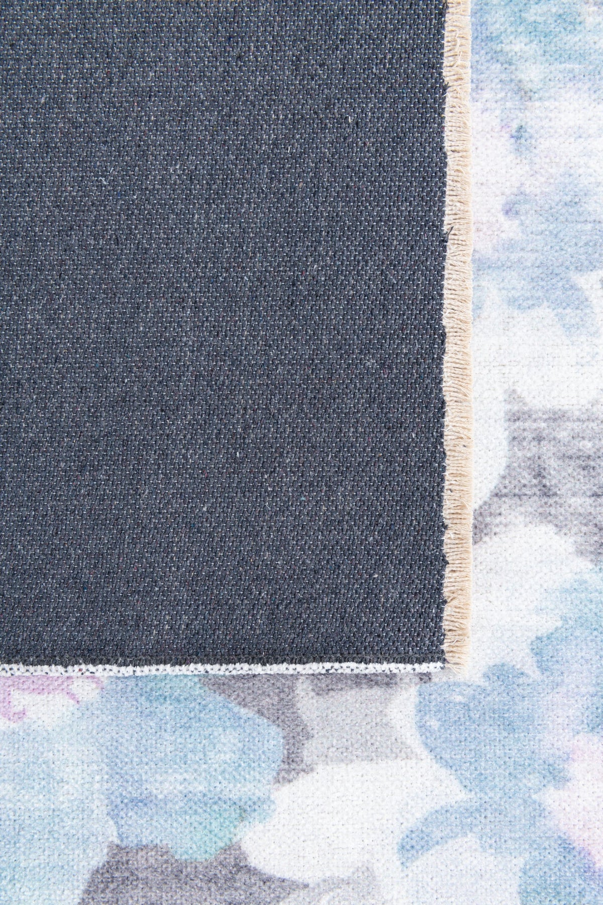 Läufer Teppich Kriens Blossom in Grau von Hadorn™ - Lifestyle Image