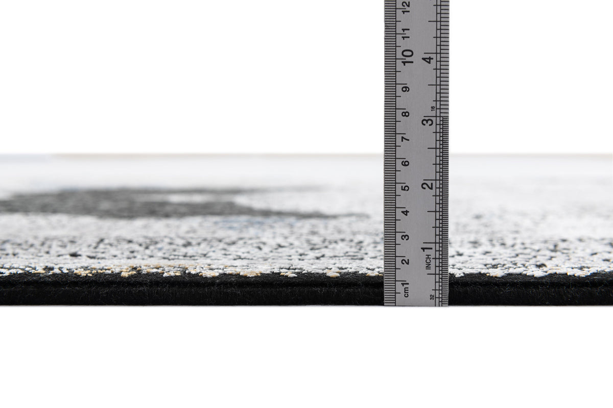 Läufer Luxus Teppich Bad Ragaz in Schwarz von Hadorn™ - Lifestyle Image