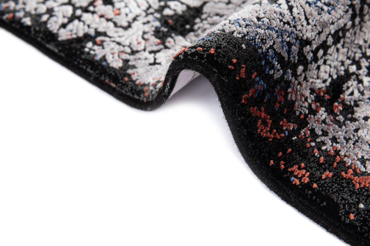 Läufer Luxus Teppich Bad Ragaz in Schwarz von Hadorn™ - Lifestyle Image