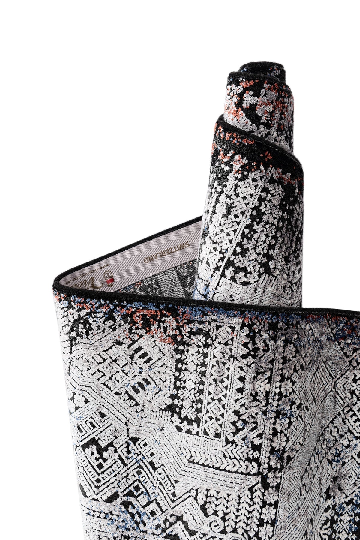 Läufer Luxus Teppich Bad Ragaz in Schwarz von Hadorn™ - Lifestyle Image