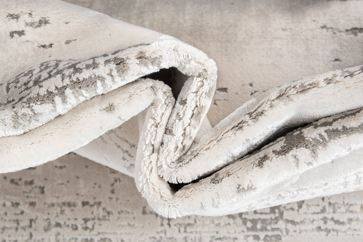 Rechteck Luxus Teppich Montreux in Grau von Hadorn™ - Lifestyle Image