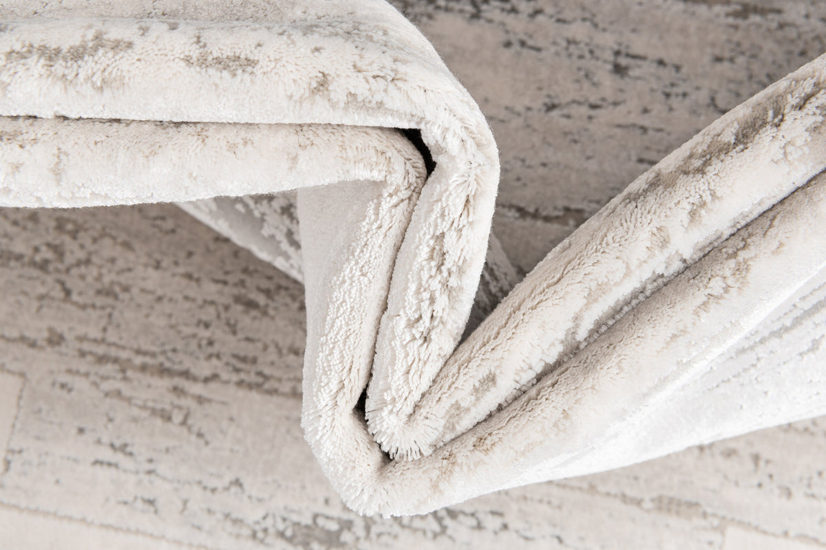 Rechteck Luxus Teppich Montreux in Grau von Hadorn™ - Lifestyle Image