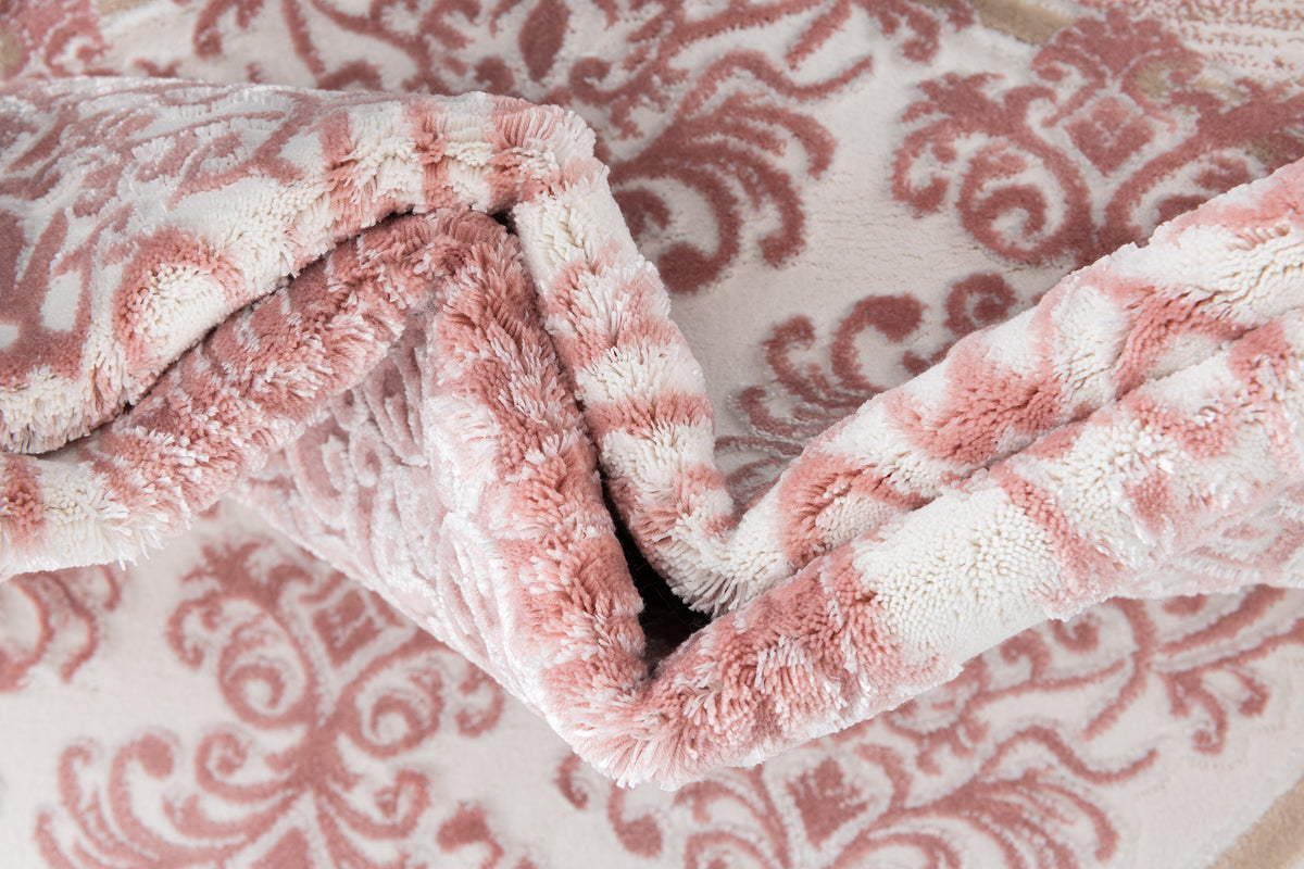 Rechteck Luxus Teppich Arosa in Rosa von Hadorn™ - Lifestyle Image