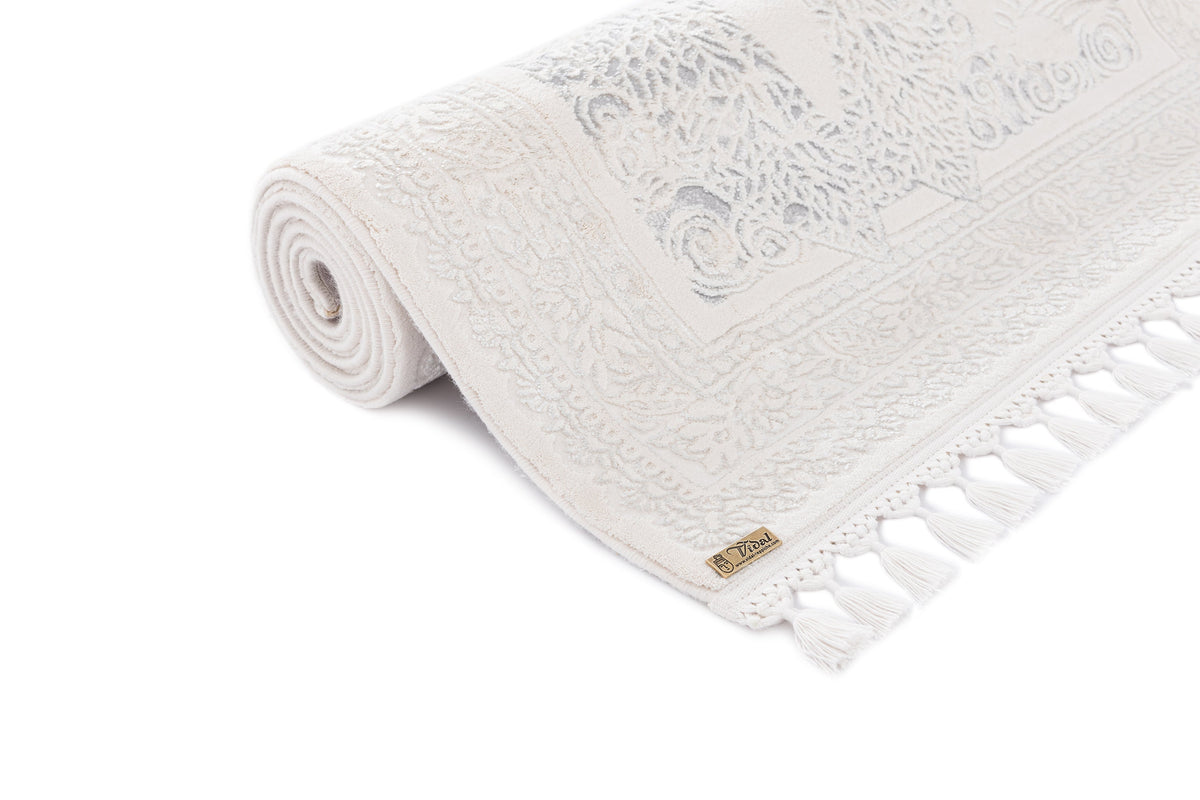 Rechteck Luxus Teppich Arosa in Weiss von Hadorn™ - Lifestyle Image