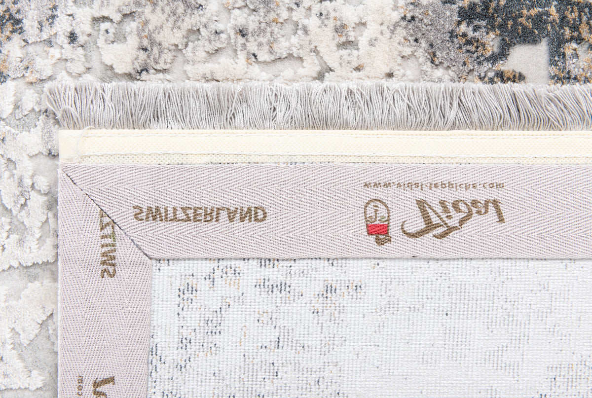 Rechteck Luxus Teppich Flims in Grau von Hadorn™ - Lifestyle Image