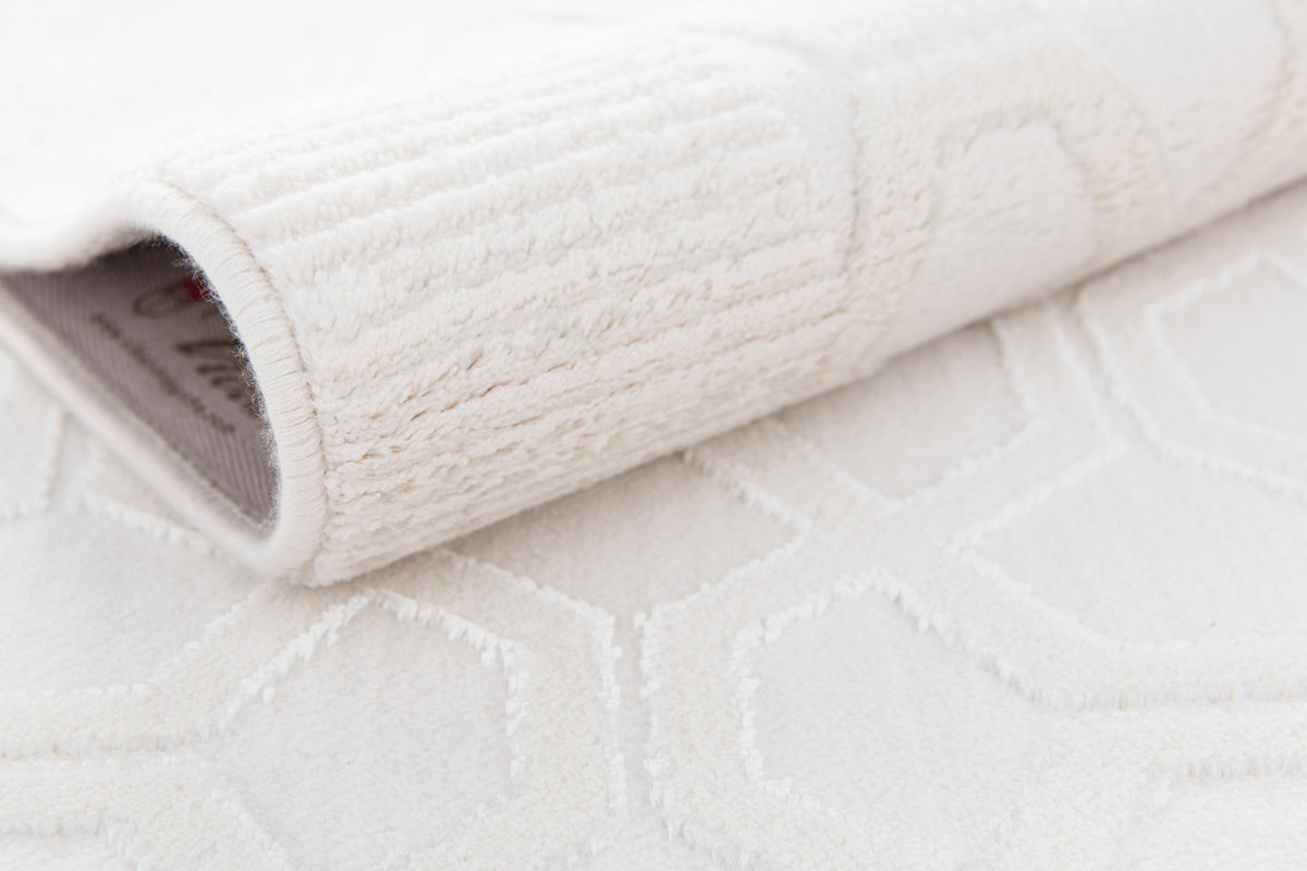 Rechteck Luxus Teppich Lausanne in Weiss von Hadorn™ - Lifestyle Image