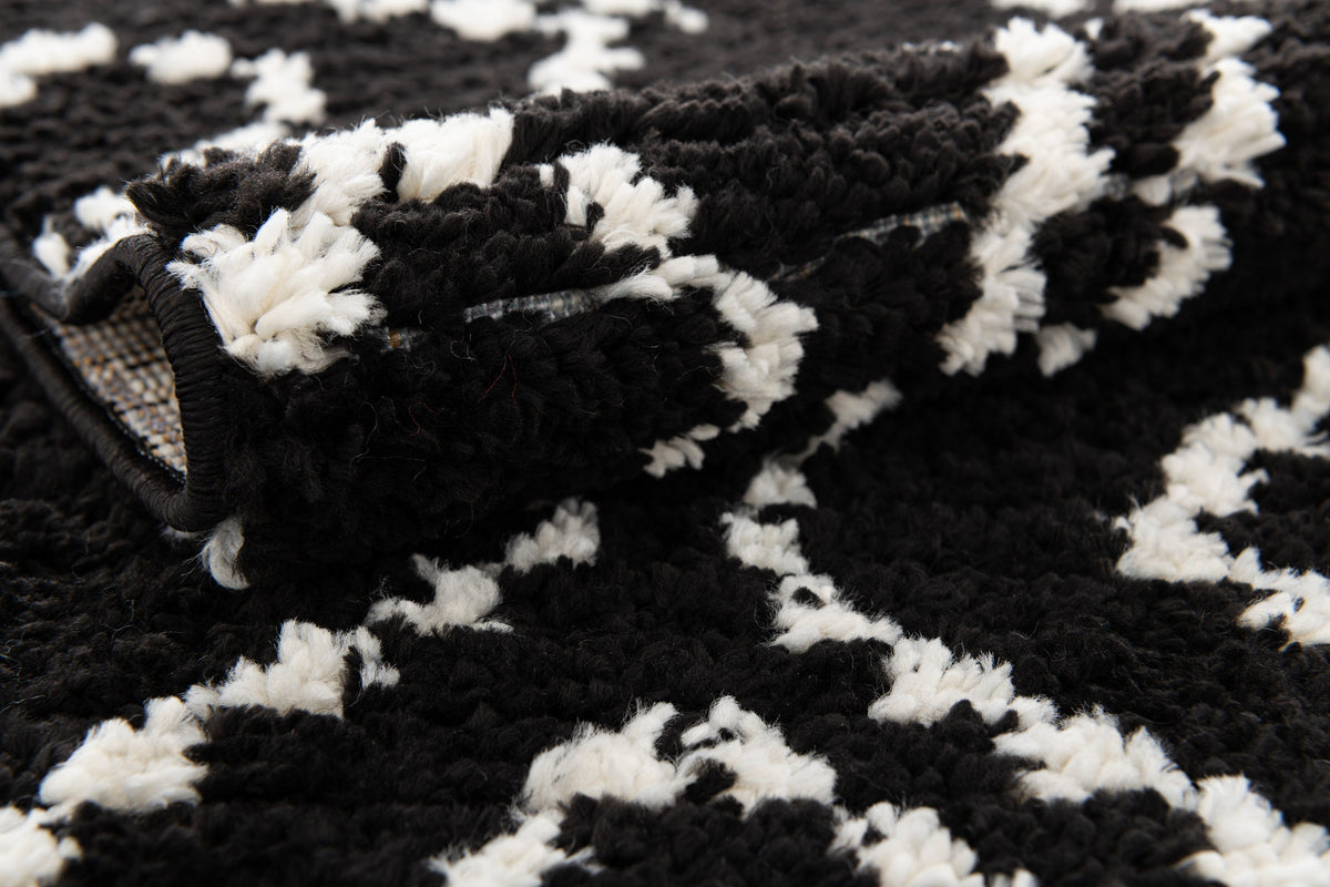 Läufer Teppich Frauenfeld Classic in Schwarz von Hadorn™ - Lifestyle Image