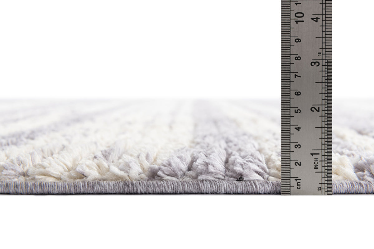 Rechteck Teppich Frauenfeld Linea in Beige von Hadorn™ - Lifestyle Image