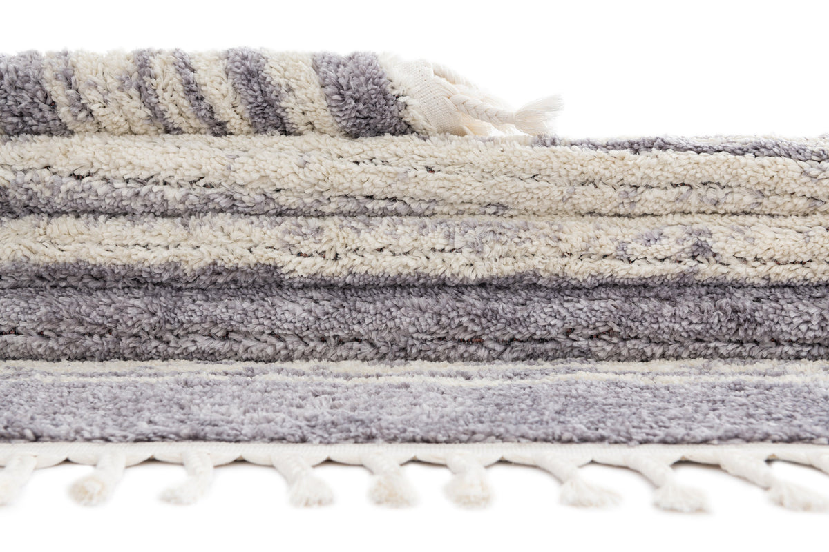 Rechteck Teppich Frauenfeld Linea in Beige von Hadorn™ - Lifestyle Image