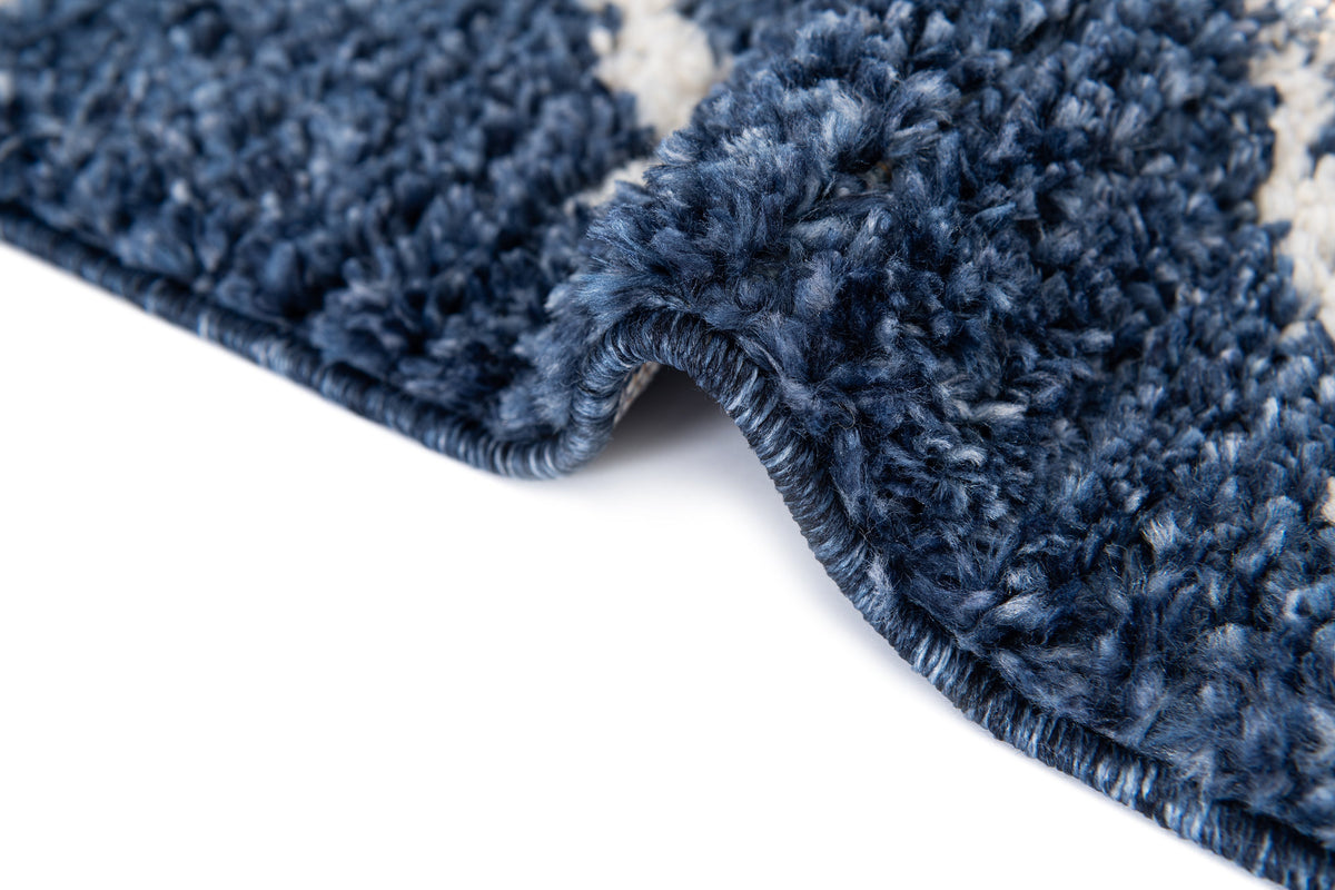 Rechteck Teppich Frauenfeld Diamond in Blau von Hadorn™ - Lifestyle Image