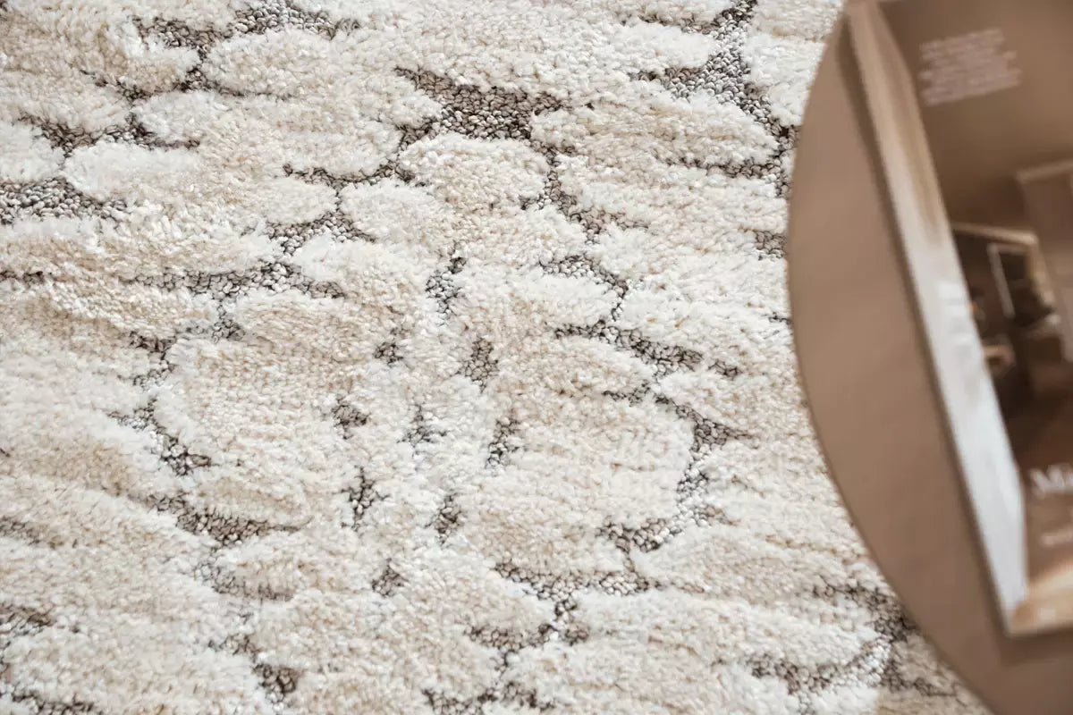 Rechteck Teppich Vevey in Weiss von Hadorn™ - Lifestyle Image