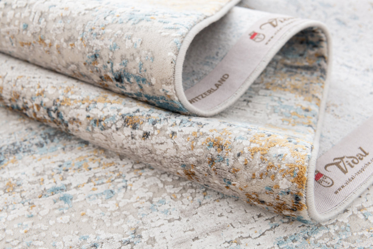 Rechteck Luxus Teppich Basel in Grau von Hadorn™ - Lifestyle Image