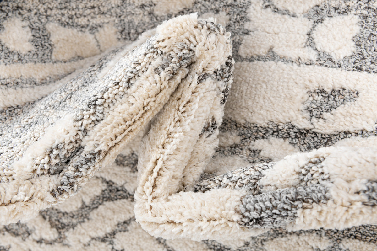 Rechteck Teppich Vevey in Weiss von Hadorn™ - Lifestyle Image