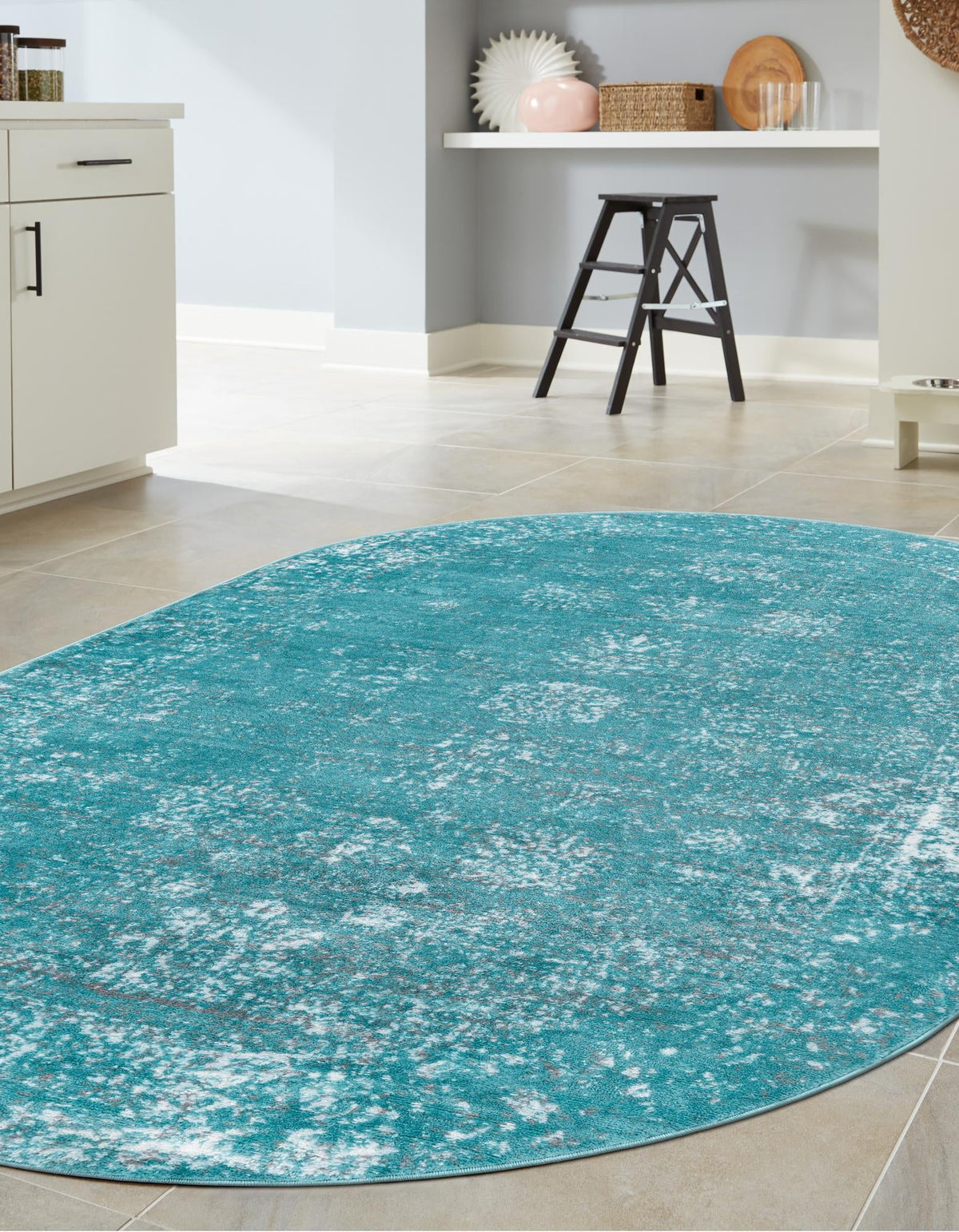 Oval Teppich Monaco in Türkis von Hadorn™ - Lifestyle Image