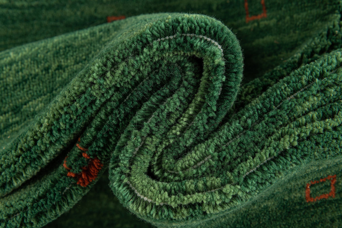 Rund Teppich Emmen in Grün von Hadorn™ - Lifestyle Image