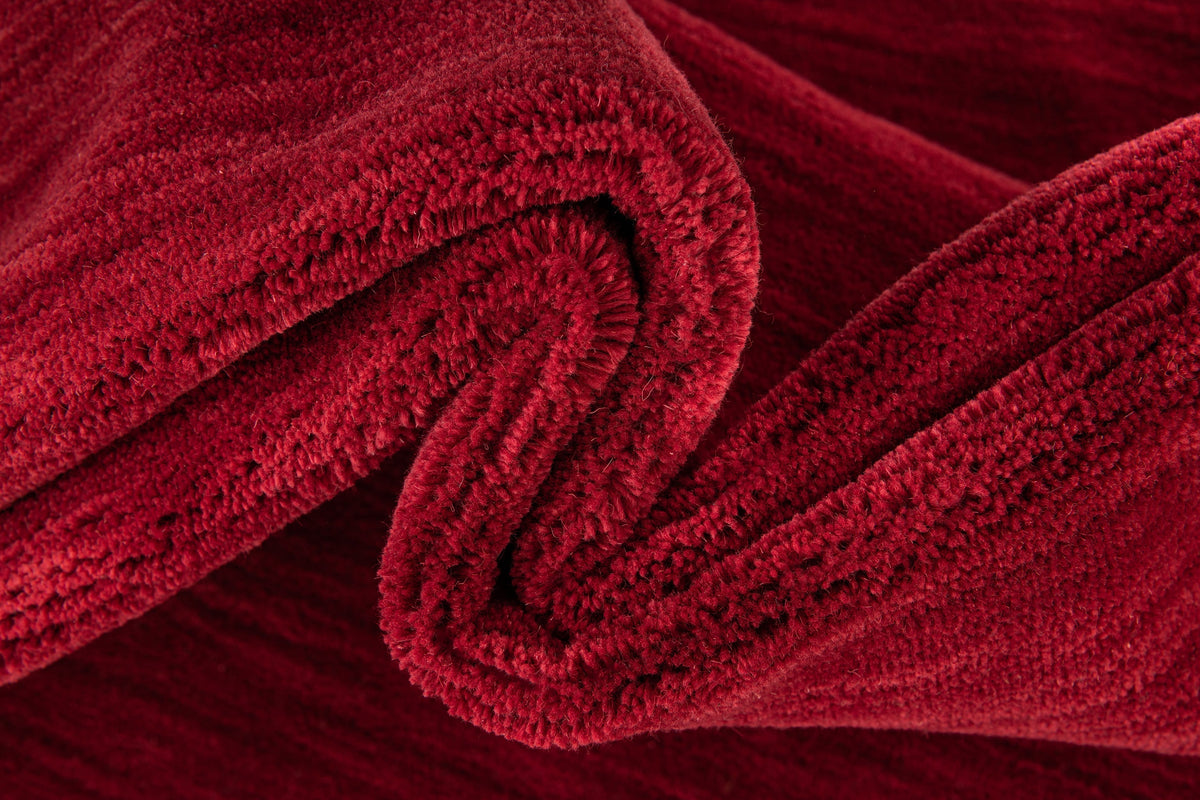 Quadratisch Teppich Emmen in Rot von Hadorn™ - Lifestyle Image