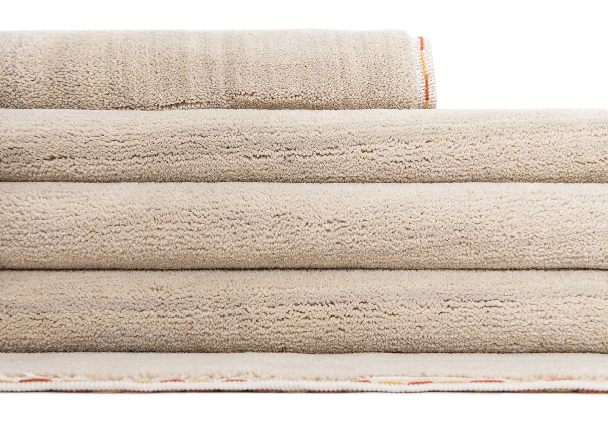 Quadratisch Teppich Emmen in Beige von Hadorn™ - Lifestyle Image