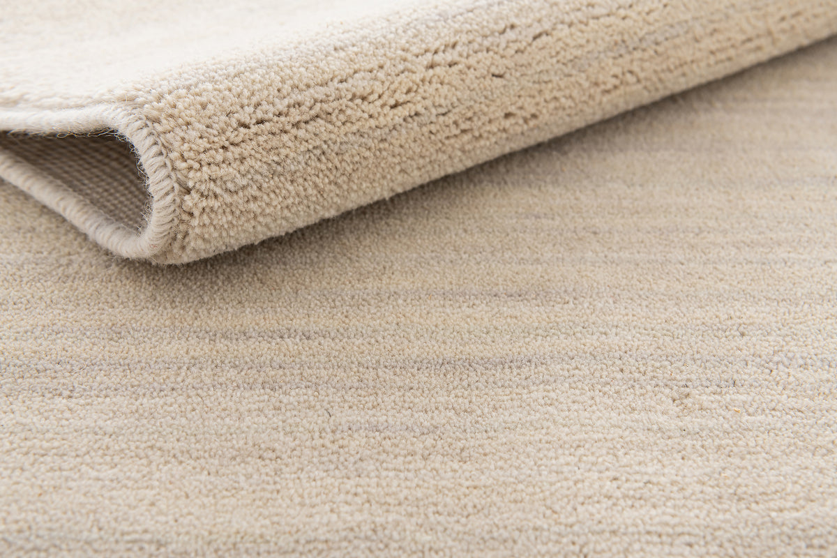 Quadratisch Teppich Emmen in Beige von Hadorn™ - Lifestyle Image