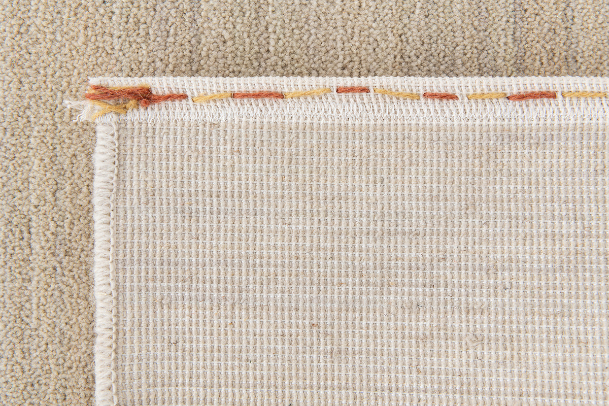 Quadratisch Teppich Emmen in Beige von Hadorn™ - Lifestyle Image