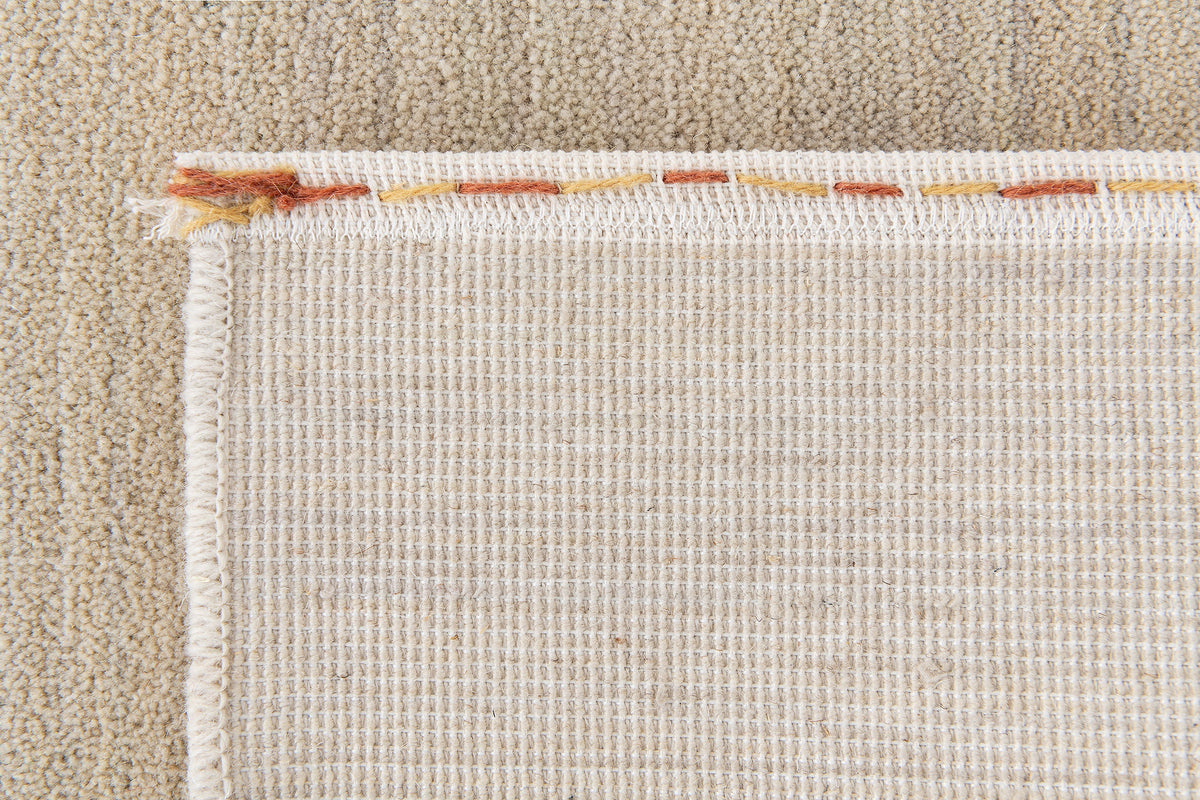 Rechteck Teppich Emmen in Beige von Hadorn™ - Lifestyle Image