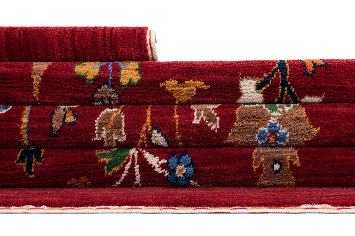 Rechteck Teppich Emmen in Rot von Hadorn™ - Lifestyle Image