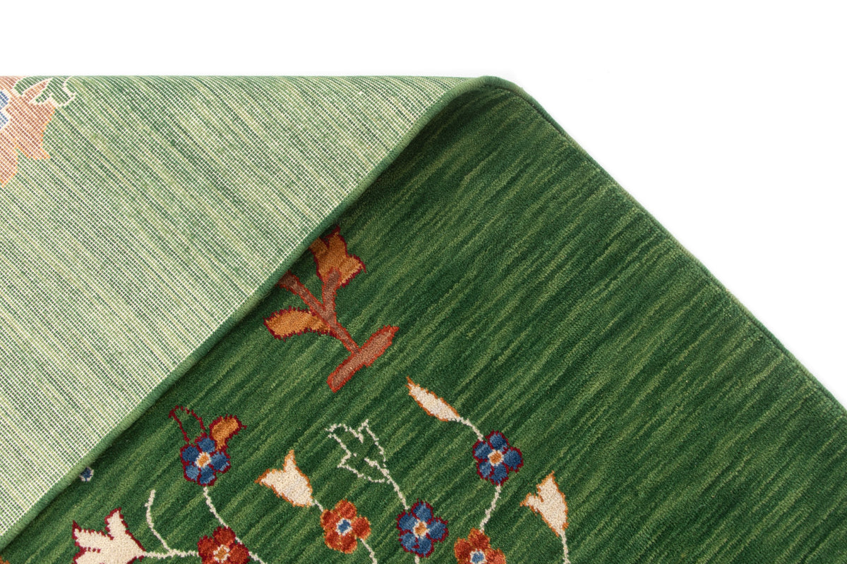 Rechteck Teppich Emmen in Grün von Hadorn™ - Lifestyle Image