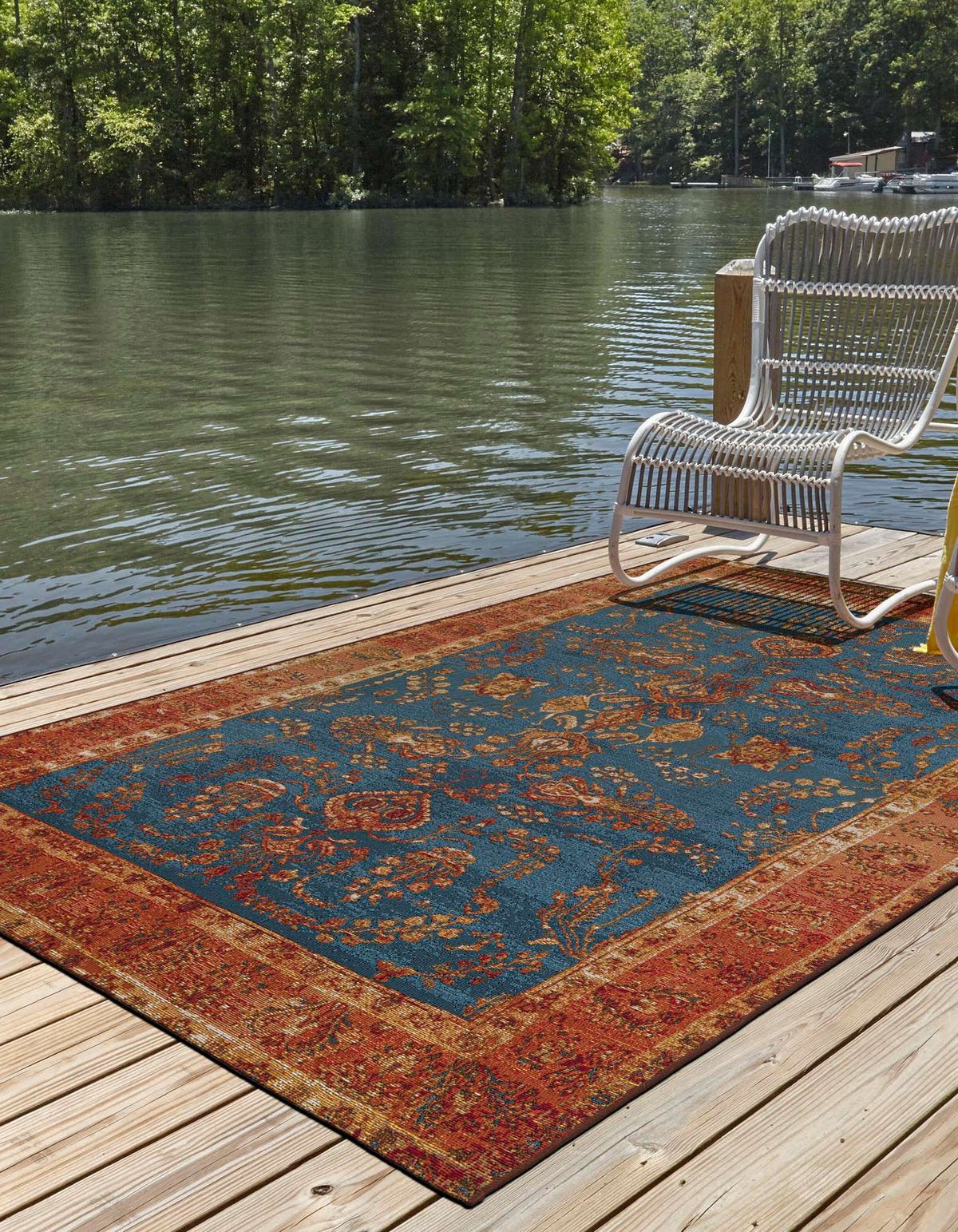 Outdoor Traditional