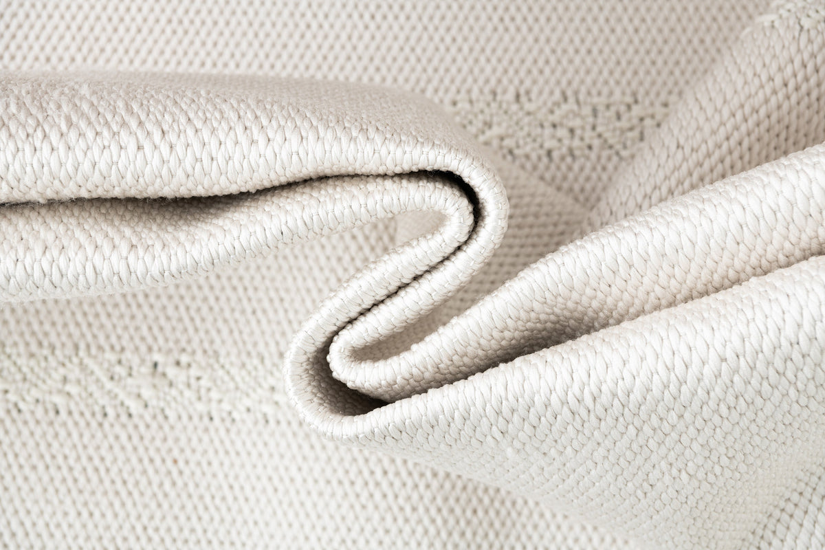 Läufer Teppich Juniper Solid in Weiss von Hadorn™ - Lifestyle Image