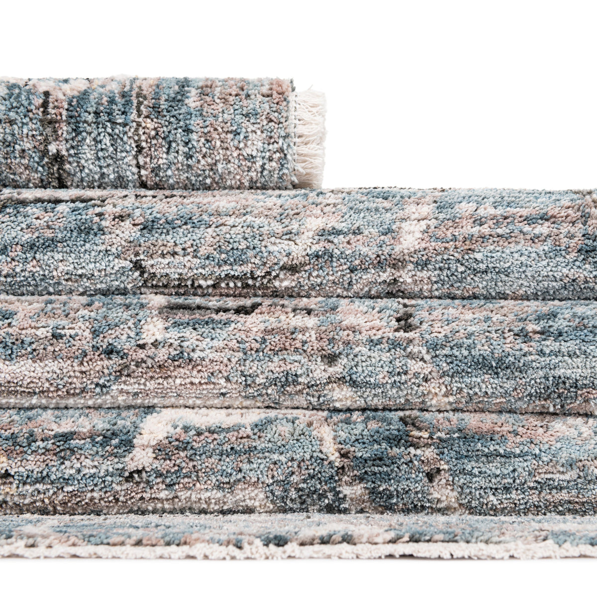 Rechteck Teppich Zora Modern in Blau von Hadorn™ - Lifestyle Image