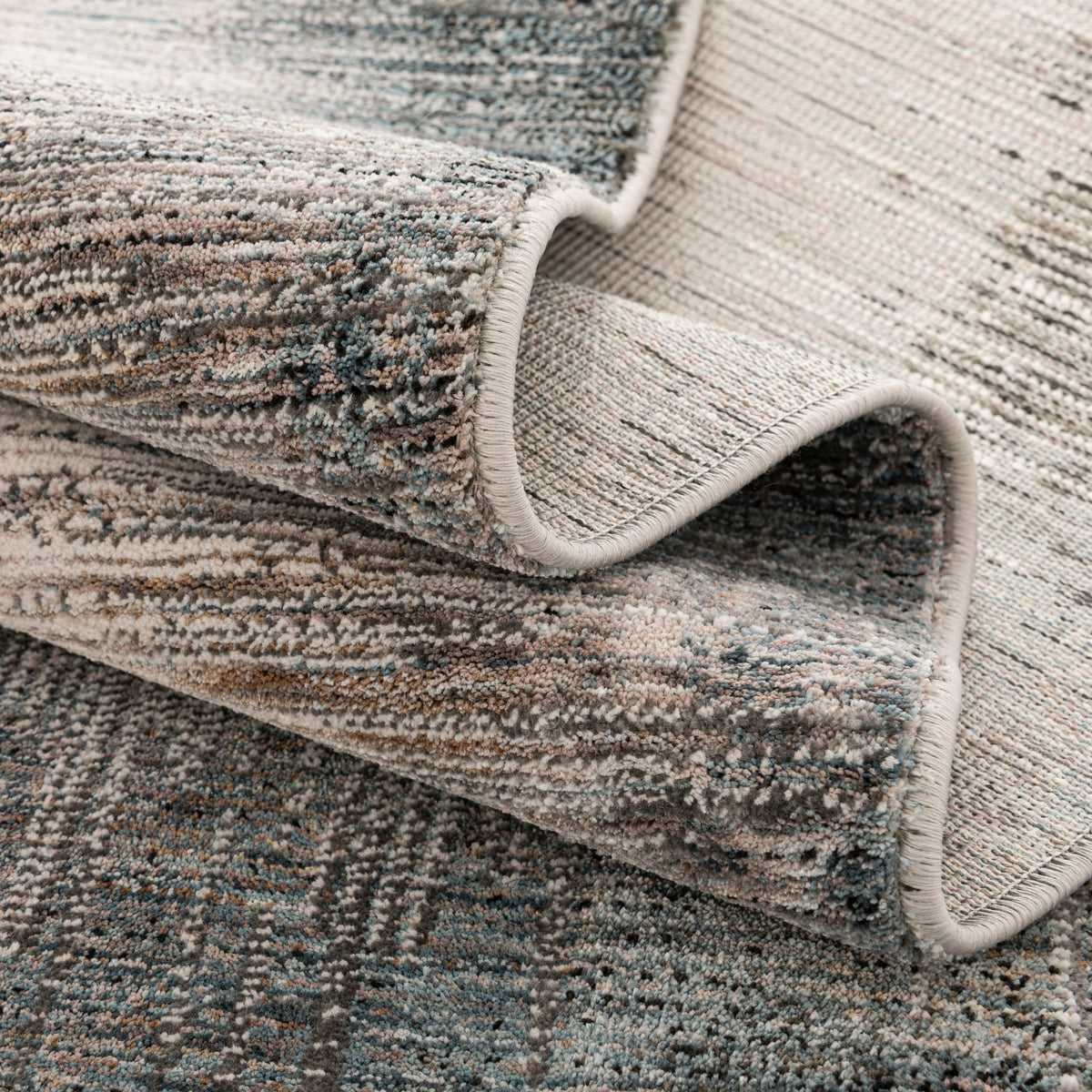Läufer Teppich Zora Blege in Blau von Hadorn™ - Lifestyle Image