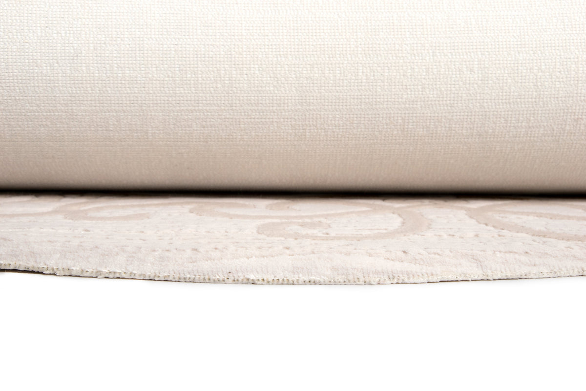 Rund Teppich Royal Frame in Creme von Hadorn™ - Lifestyle Image