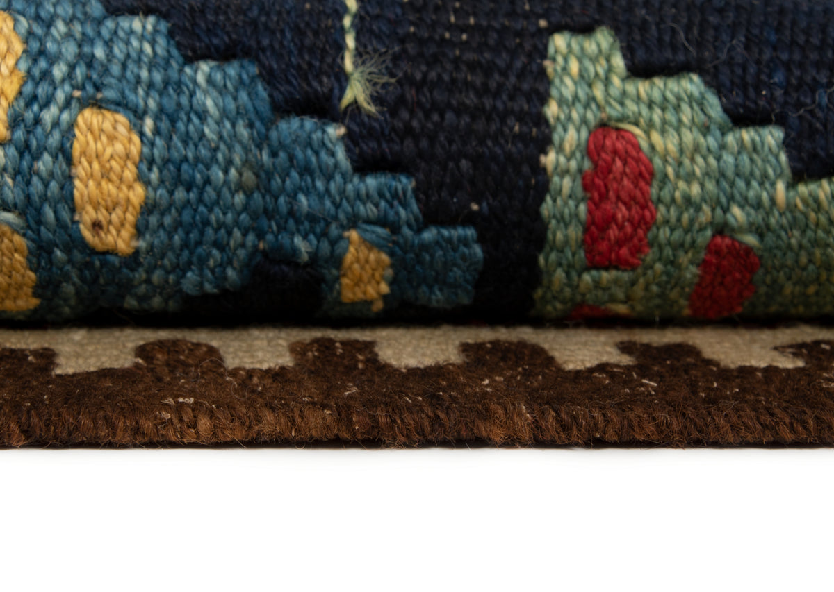 Wolle Persien Teppich Kelim in Beige von Hadorn™ - Lifestyle Image