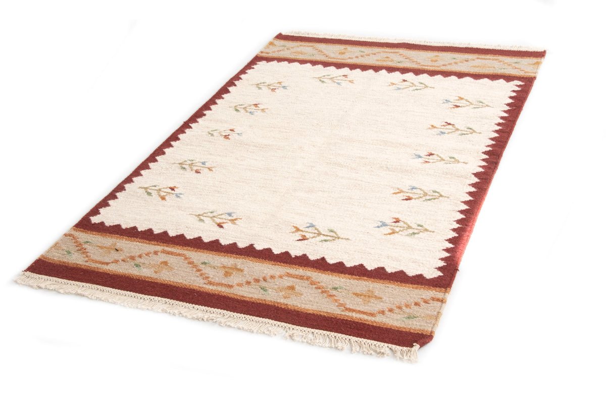 Rechteck Handgeflochten Teppich Kelim in Creme von Hadorn™ - Lifestyle Image