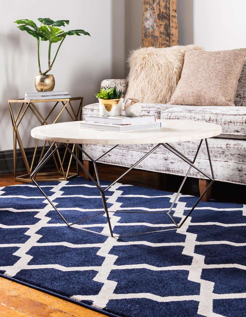 Rechteck Teppich Trellis in Marineblau von Hadorn™ - Lifestyle Image