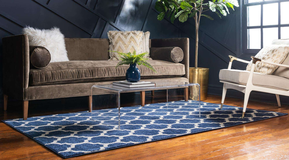 Rechteck Teppich Trellis in Dunkelblau von Hadorn™ - Lifestyle Image