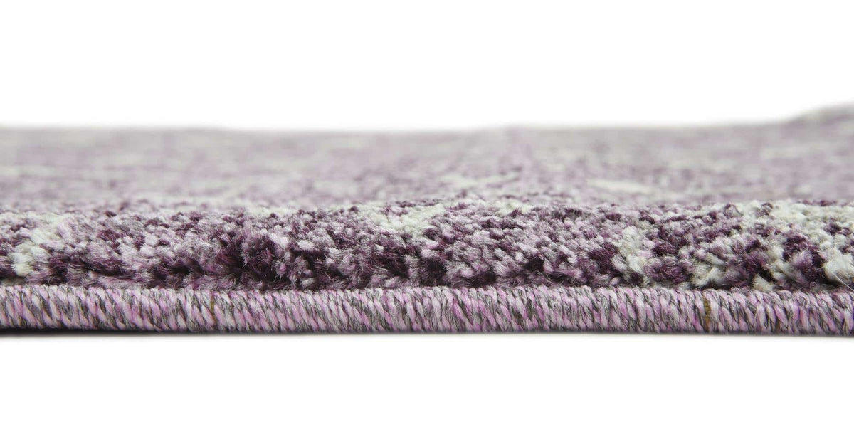 Rechteck Teppich Damask in Lila von Hadorn™ - Lifestyle Image