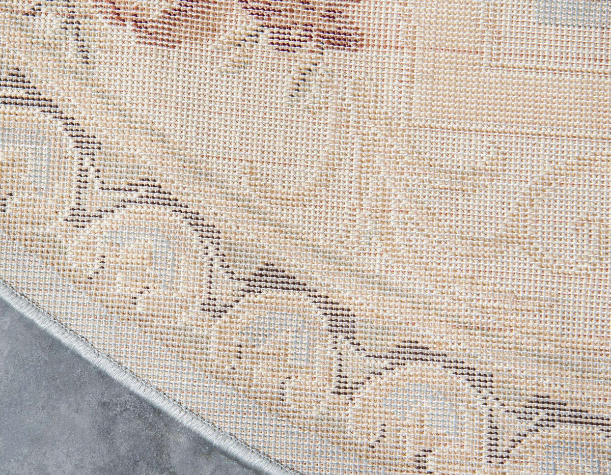 Rund Teppich Classic Aubusson in Hellblau von Hadorn™ - Lifestyle Image