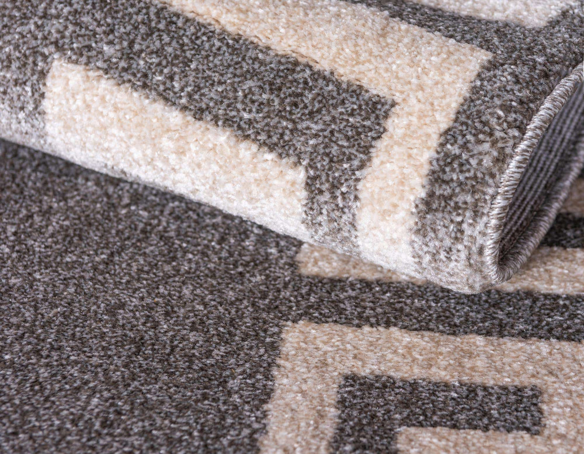 Rund Teppich Greek Key in Grau von Hadorn™ - Lifestyle Image