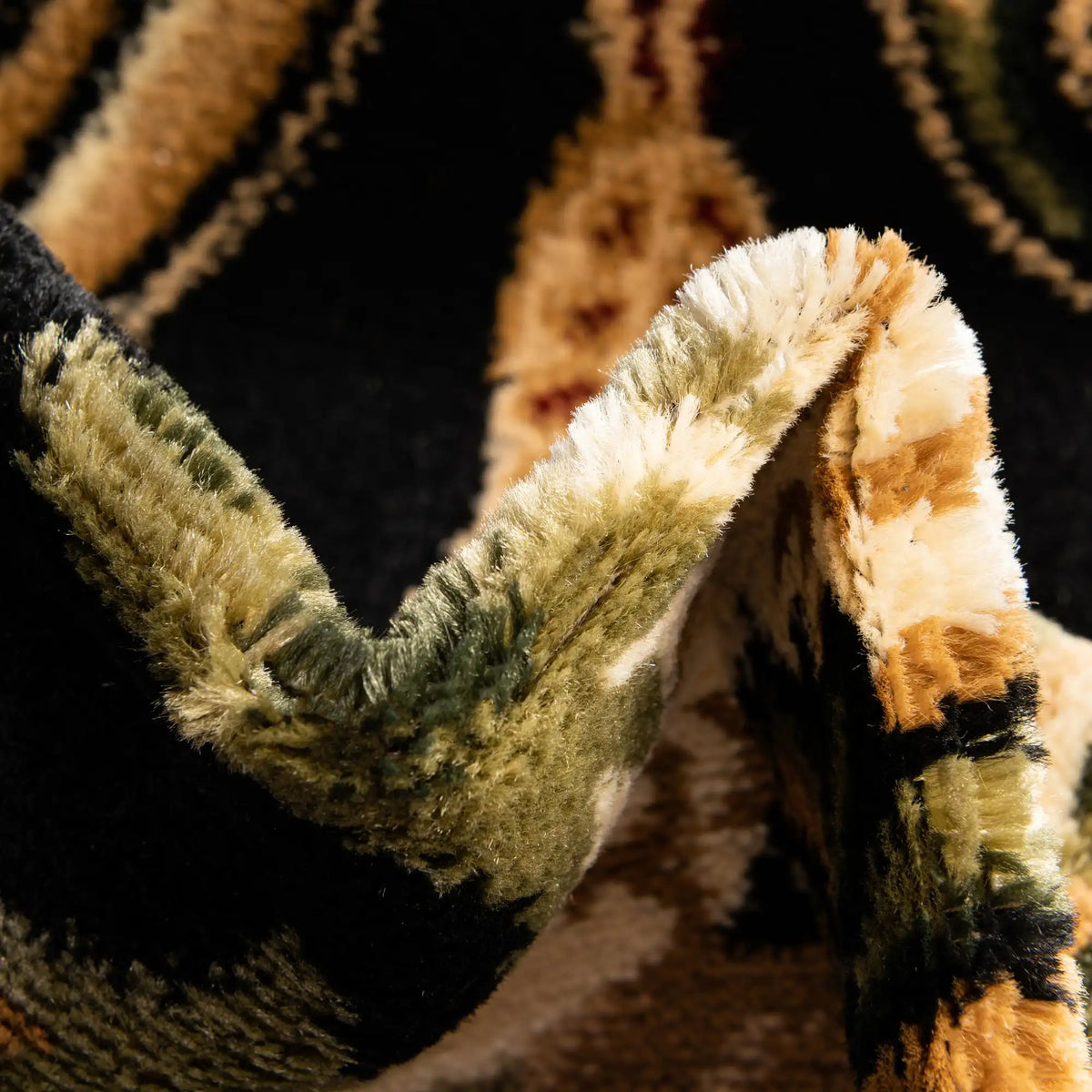 Rechteck Teppich Country in Schwarz von Hadorn™ - Lifestyle Image