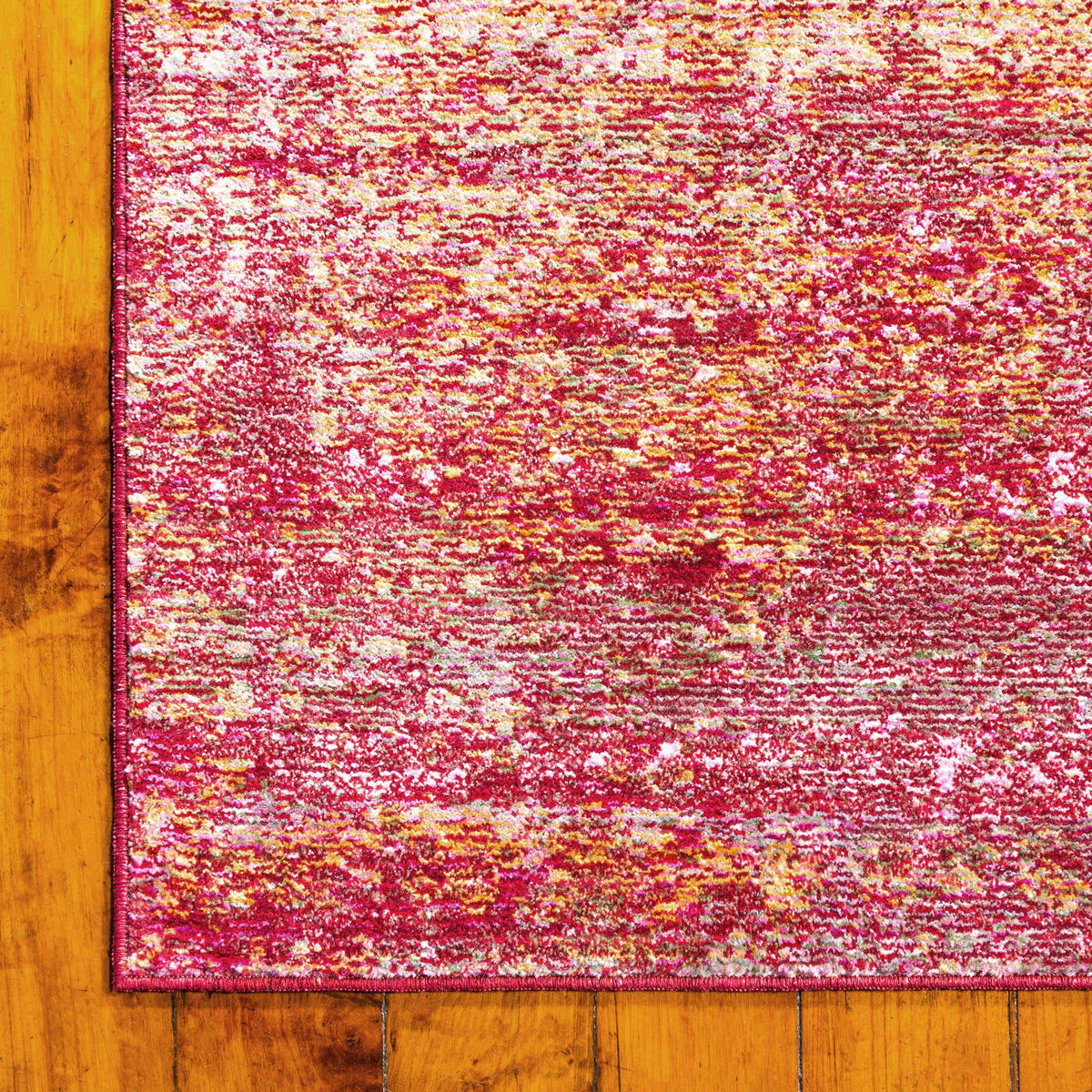 Rechteck Teppich Aqua in Rot von Hadorn™ - Lifestyle Image