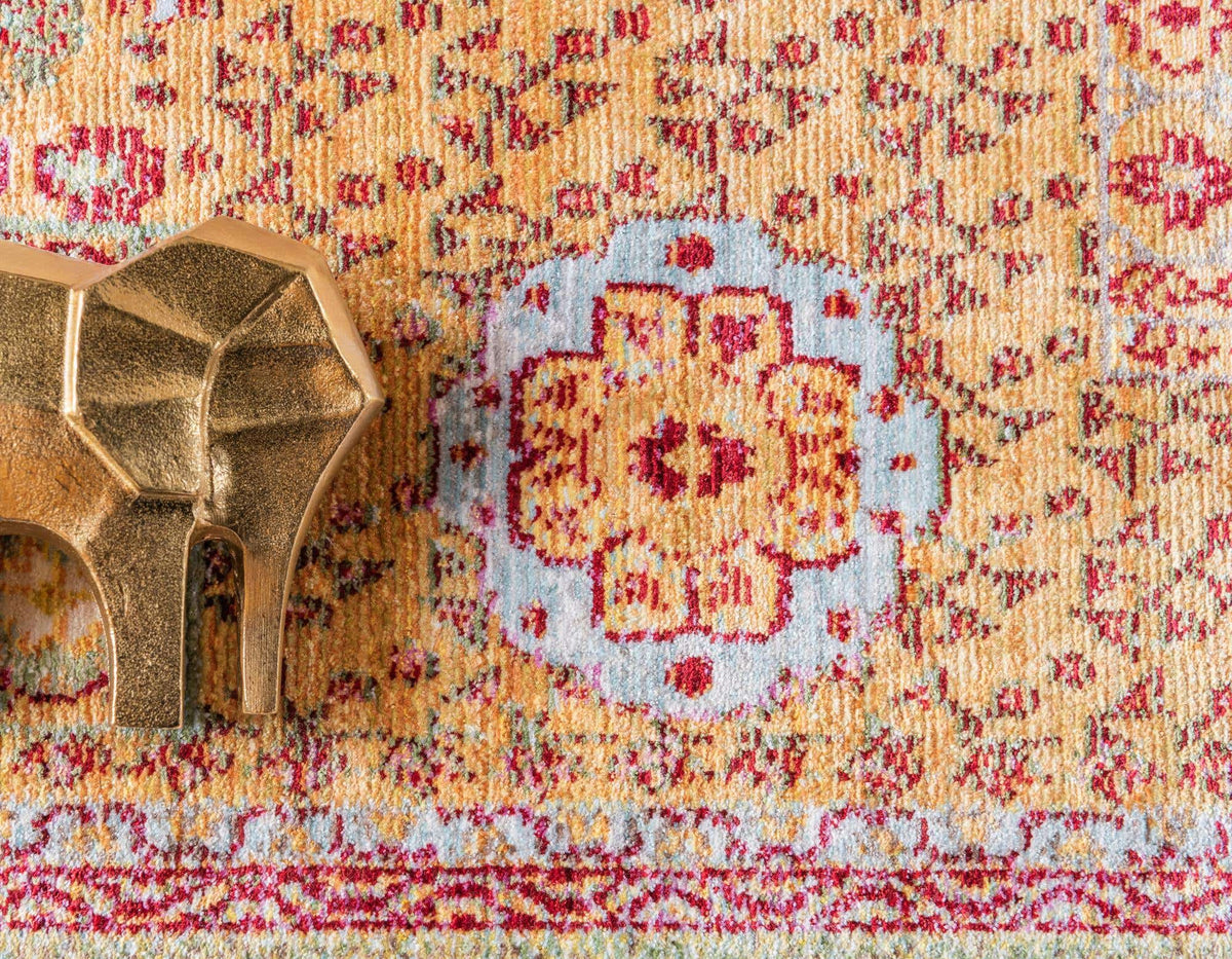 Quadratisch Teppich Aqua in Gold von Hadorn™ - Lifestyle Image