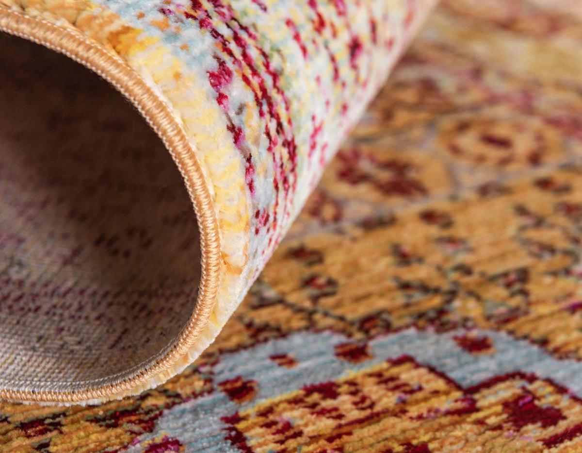 Quadratisch Teppich Aqua in Gold von Hadorn™ - Lifestyle Image