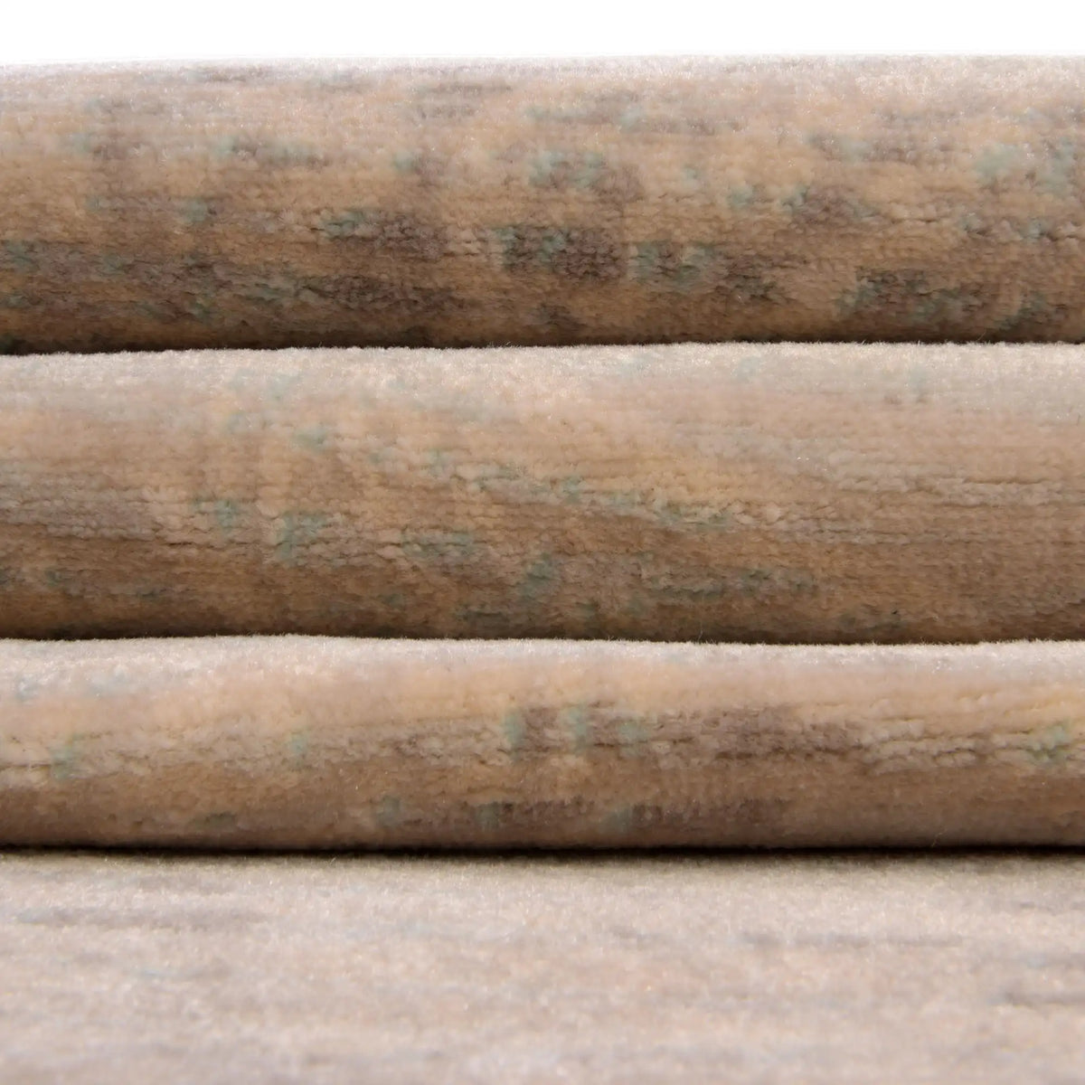 Rechteck Teppich Restoration in Grau von Hadorn™ - Lifestyle Image