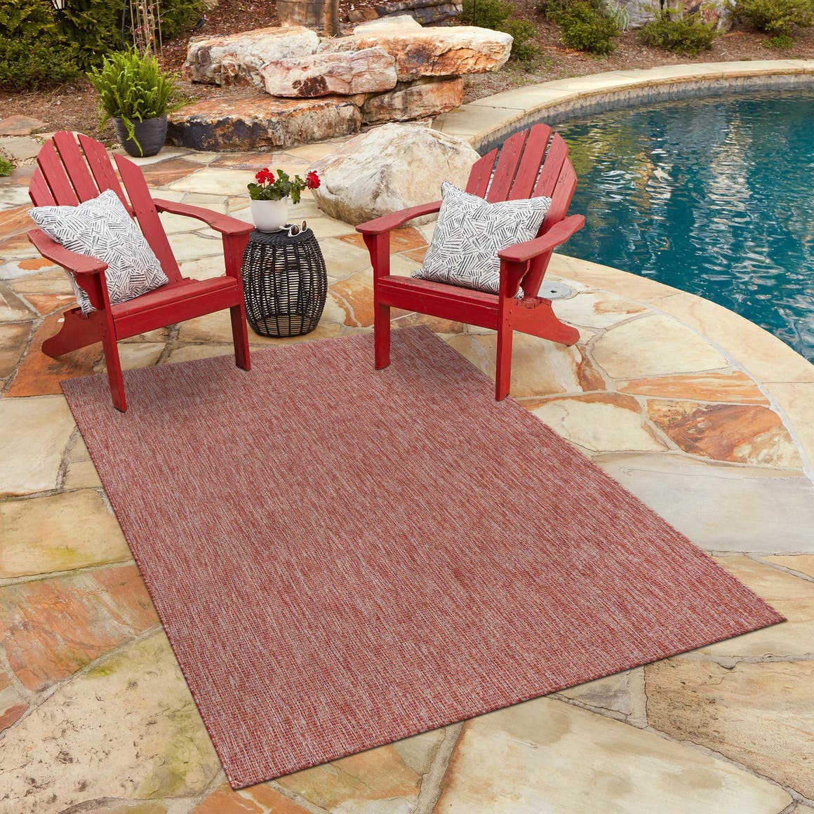 Rechteck Outdoor Teppich Outdoor Solid in Rot von Hadorn™ - Lifestyle Image