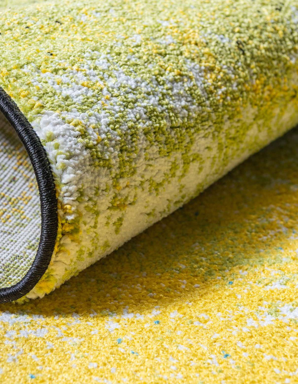 Rechteck Teppich Florence in Hellgrün von Hadorn™ - Lifestyle Image