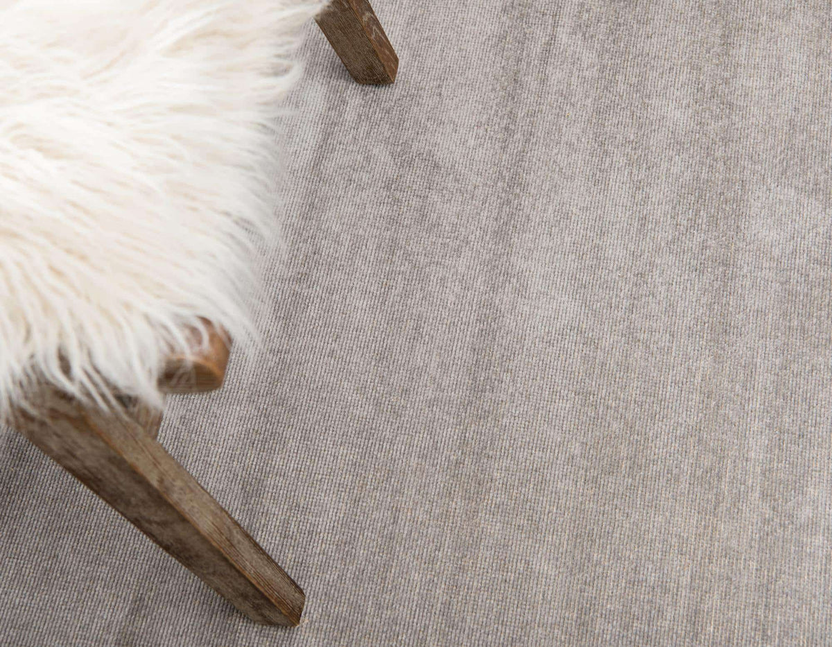 Rund Teppich Tribeca in Grau von Hadorn™ - Lifestyle Image