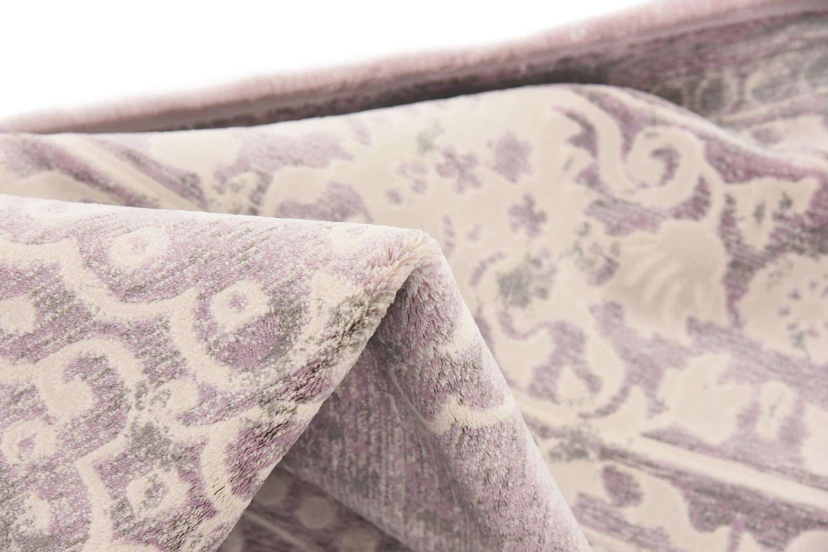 Rechteck Teppich New Vintage in Lila von Hadorn™ - Lifestyle Image