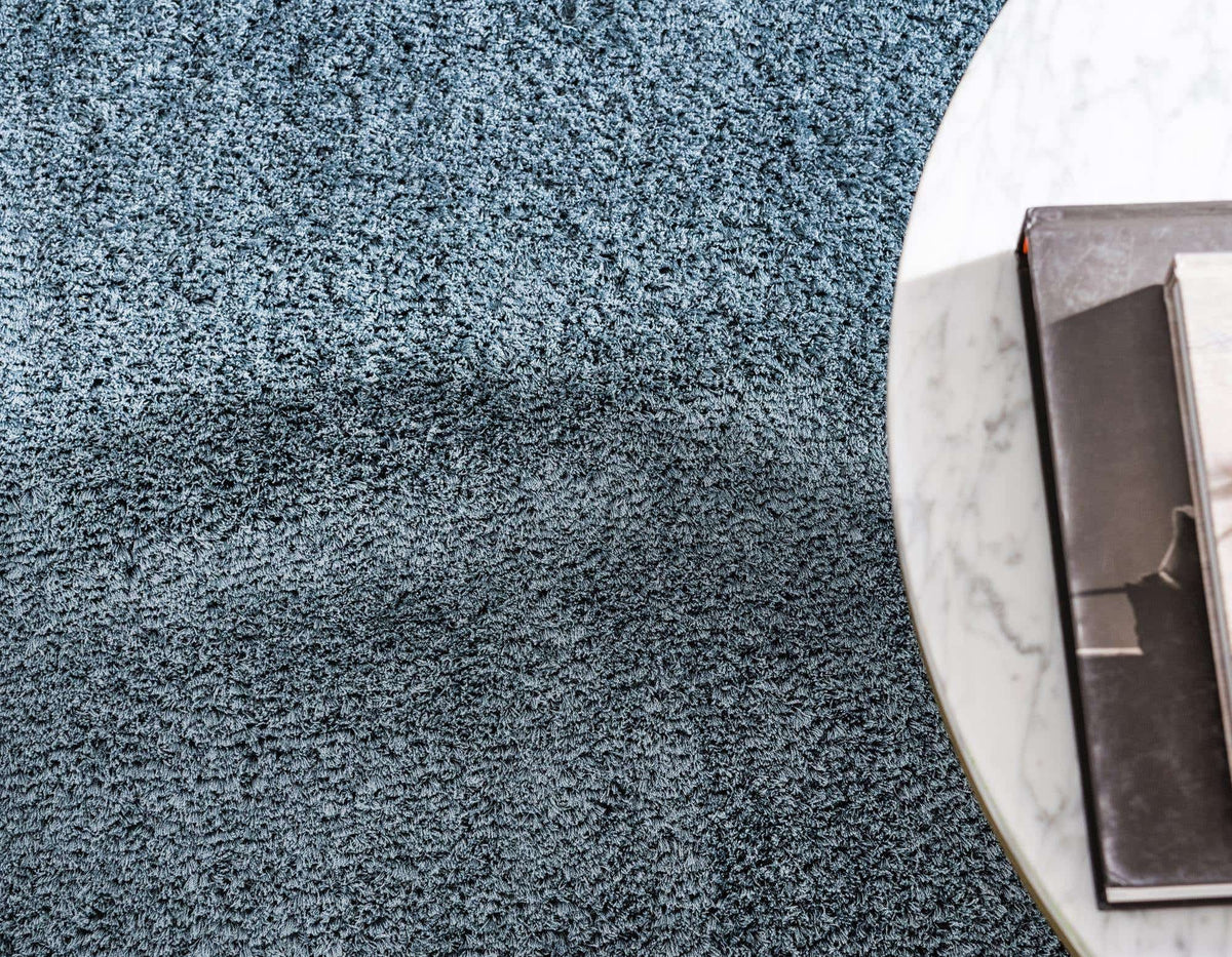 Läufer Hochflorteppich Studio Solid Shag in Schieferblau von Hadorn™ - Lifestyle Image