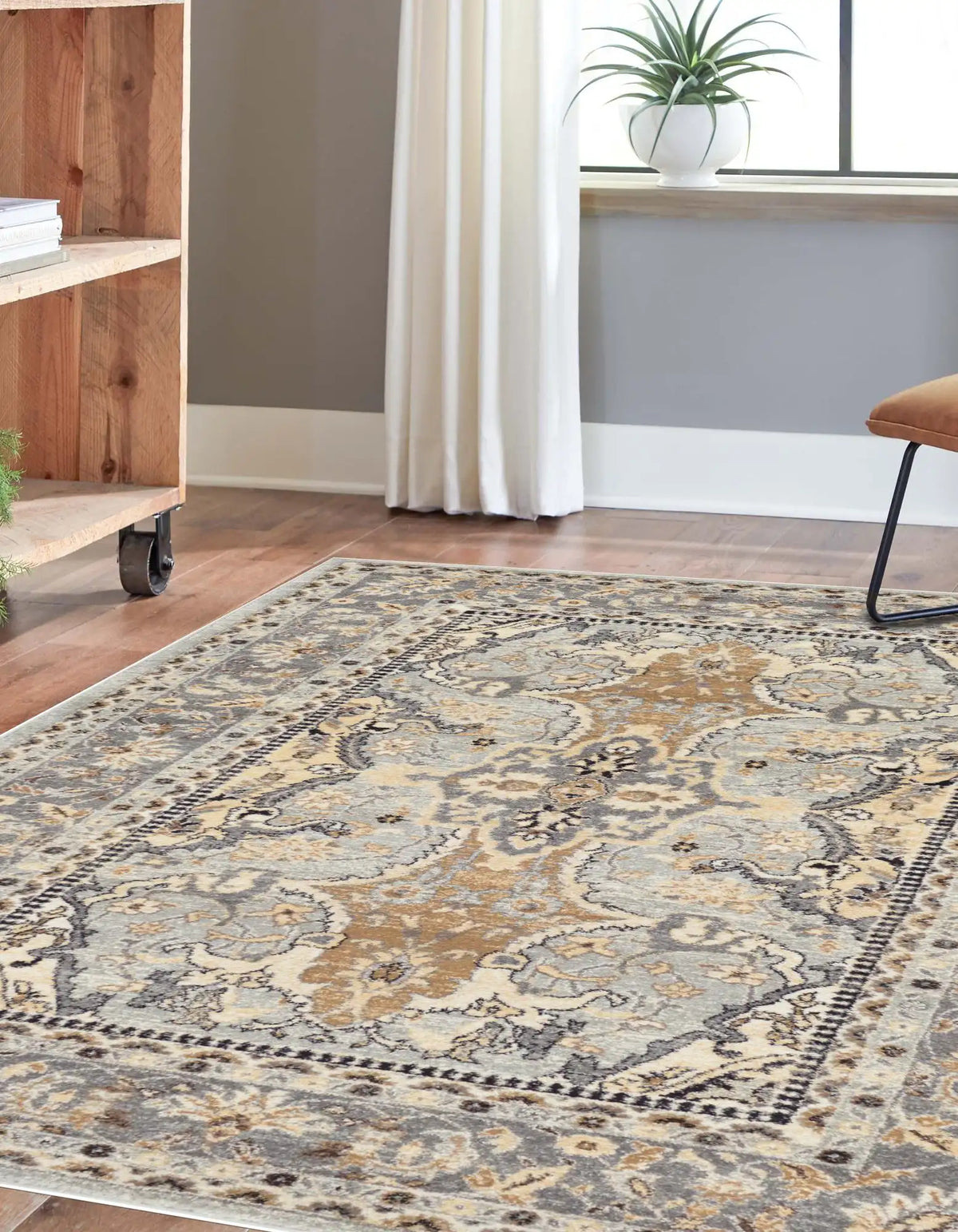 Rechteck Teppich Heritage in Weiss von Hadorn™ - Lifestyle Image